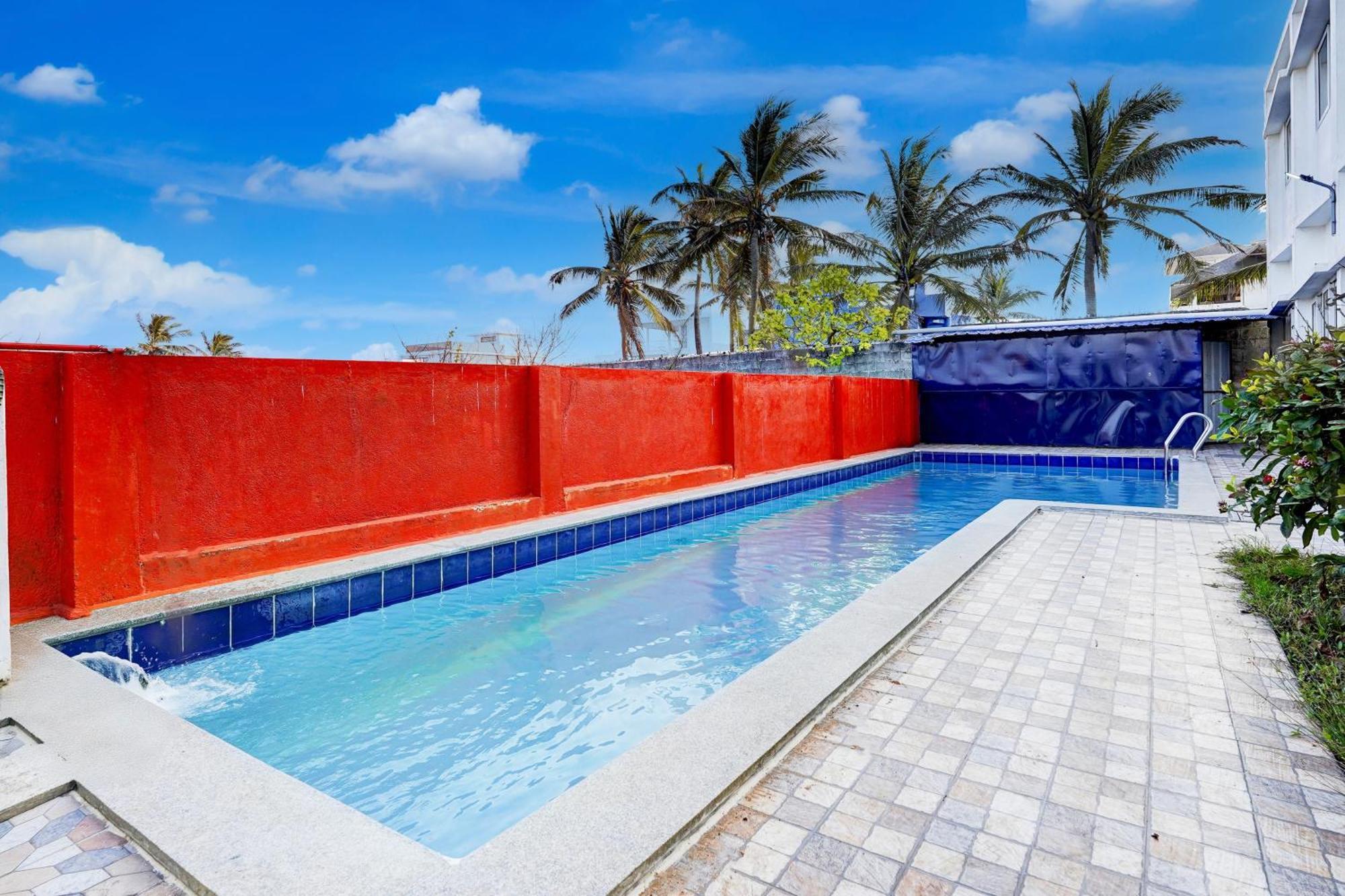 Super Collection O Nibav Beach View Chennai Exterior photo